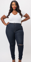 Load image into Gallery viewer, She Thick Skinny Jean-Plus

